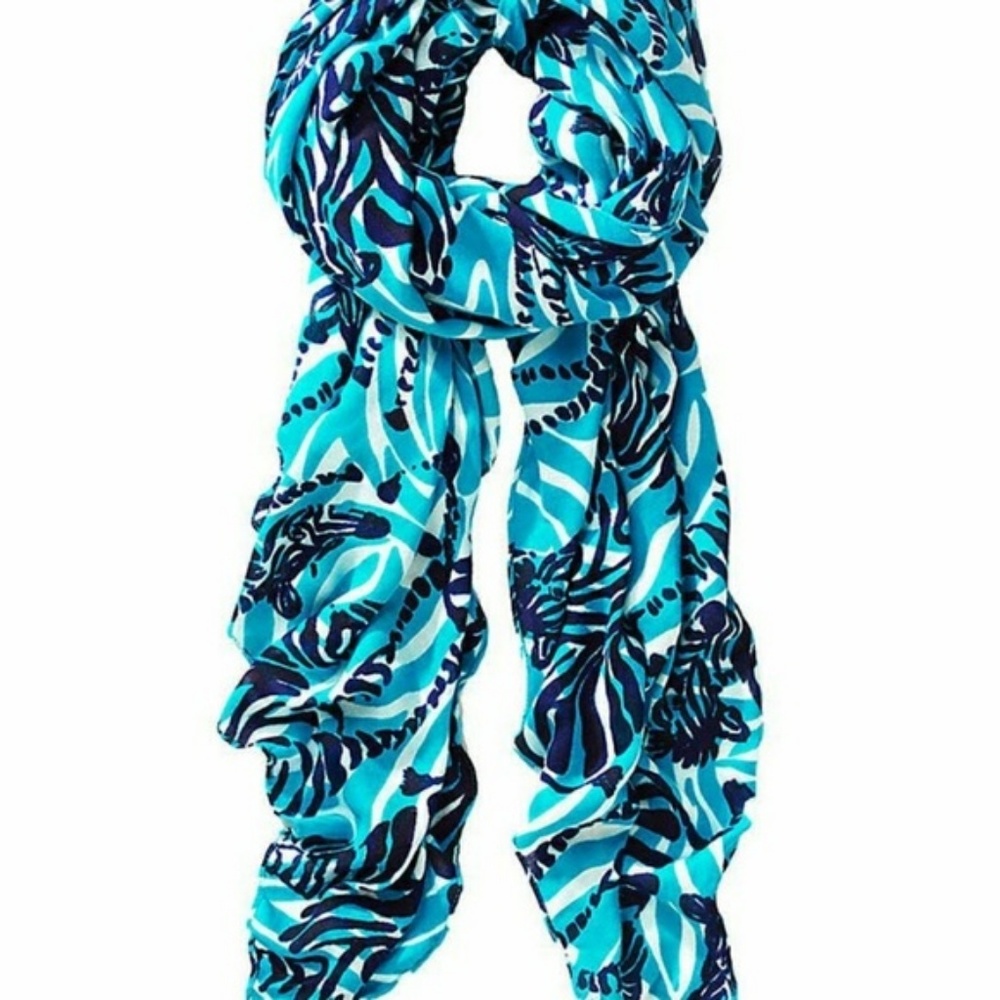 Lilly Pulitzer Oversized "I'm Game" Scarf